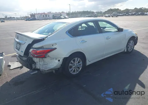 2014 Nissan Altima 2.5 S из США, поврежденный, VIN 1N4AL3AP5EN366285